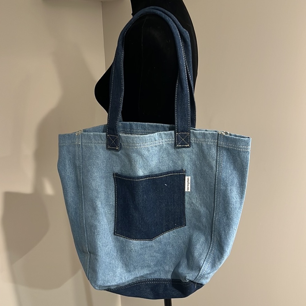 Bloomingdale’s Denim tote bag